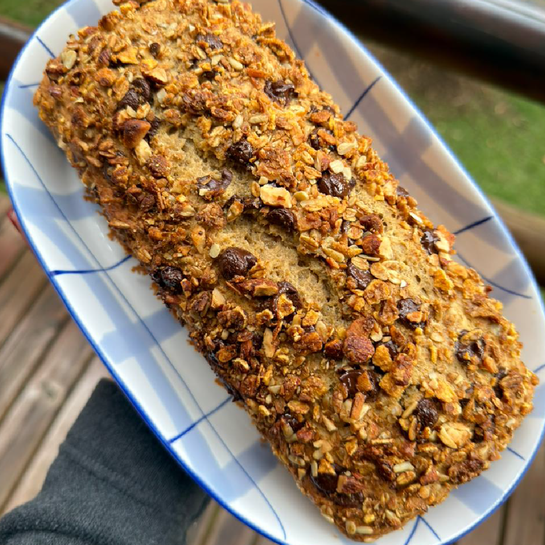 Banana Bread da Fer Fontoura com Granola
